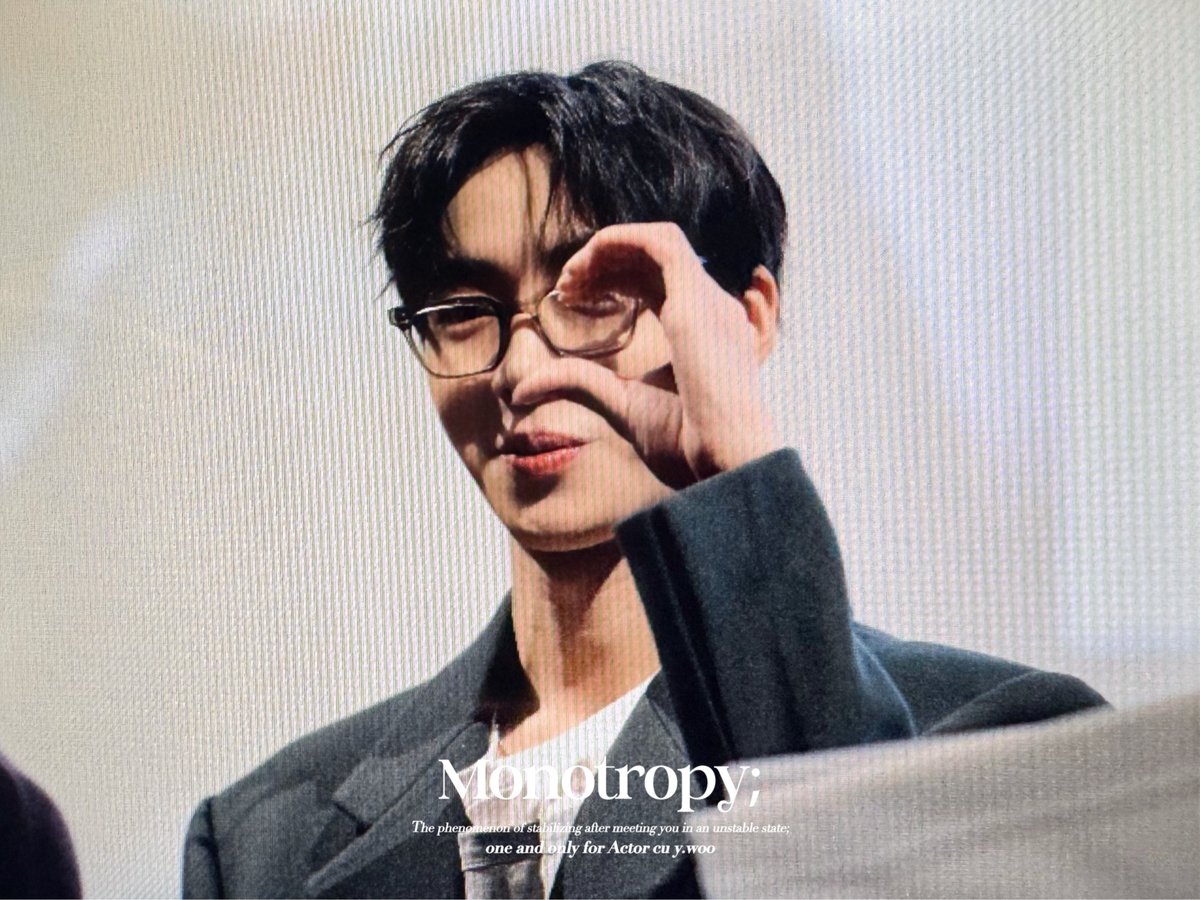 ℳ𝑜𝓃𝑜𝓉𝓇𝑜𝓅𝓎; tweet media