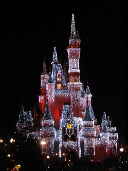 2HypePhoto's tweet photo. Merry Christmas to all and to all a goodnight! #Christmas https://t.co/zL4oLxyHpY
