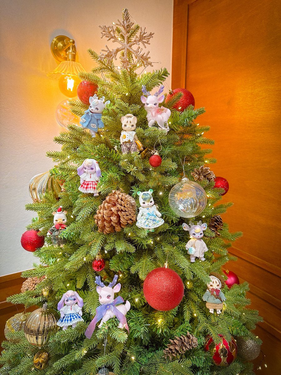 메리 크리스마스!🎄✨
오늘도 행복한 하루 되세요🥰

크리스마스 구르미와 쉬프티의 판매가 시작되었습니다. 잘부탁드립니다🙇🏻‍♂️💕

Merry Christmas！🎄✨
今日も幸せな一日になりますように🥰

Christmas GroomyとShiftyの販売が始まりました。 どうぞよろしくお願いします🙇🏻‍♂️💕

Merry Christmas! 🎄✨