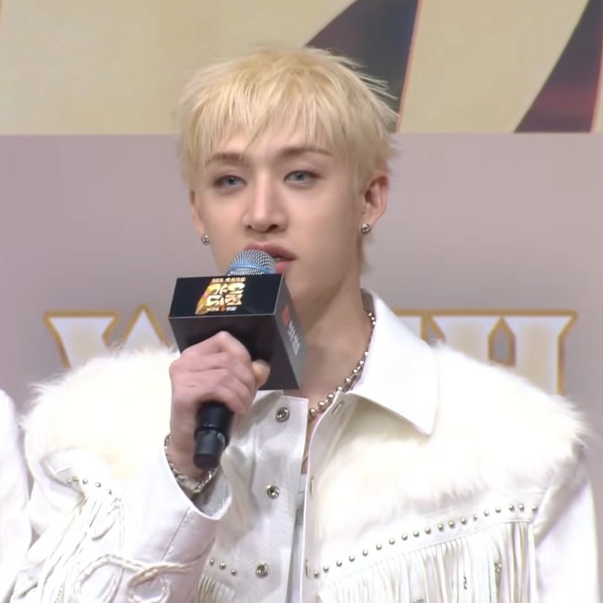 close enough welcome back ‘19’ bangchan