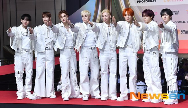 MlNHORIZON's tweet image. OBSESSED WITH #STRAYKIDS NEW LOOKS