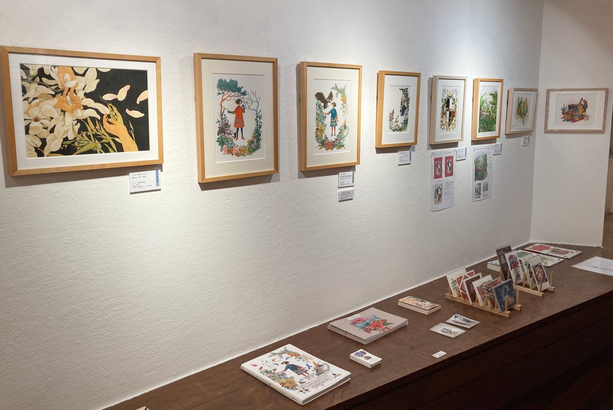 ペーターズギャラリーでの「かくしごと」展は昨日無事に終了いたしました。会場ではそれぞれに独自の仕事の進め方や描き方があり、参加者の皆さんのお話を興味深く伺いました。企画してくださった田尻さん、ご来場いただいた皆さまどうもありがとうございました！