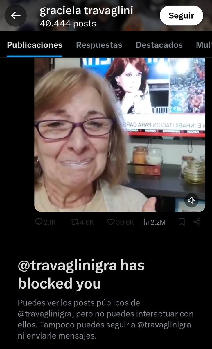 DraMicaelamele's tweet image. Ese es el marido de @travaglinigra que choreba NAFTA de los camiones fue condenado en el gobierno Kuka de ahí viene la bronca de ella