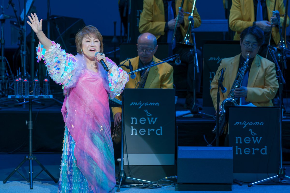 昭和100年記念 長野市芸術館 昭和歌謡祭 終演しました】 昭和100周年