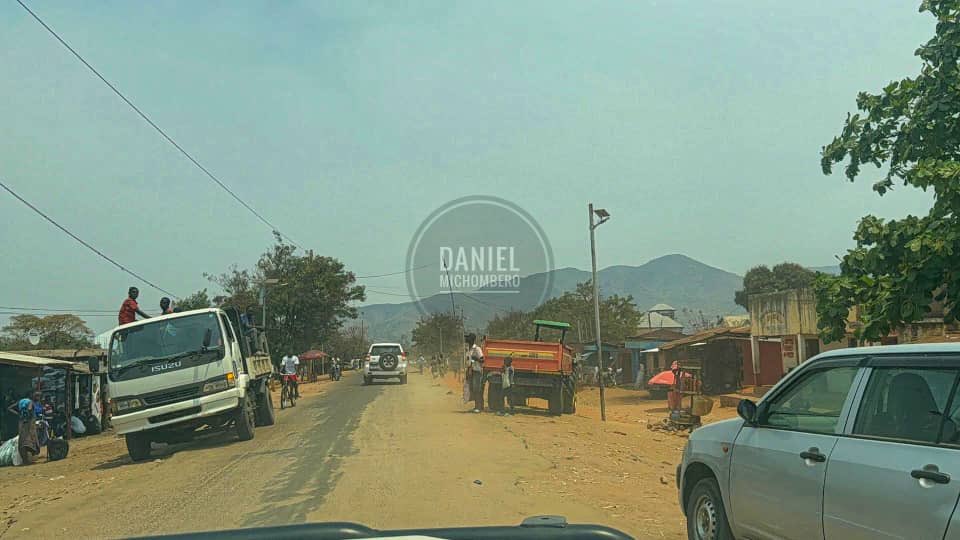 #RDC 🇨🇩: le M23/RDF , sous sanctions internationales, installe une base militaire dans une ancienne position de la #MONUSCO aux portes d’Uvira

Malgré les sanctions internationales et les exigences de retrait formulées par le Conseil de sécurité de l’ONU, les rebelles du M23/RDF