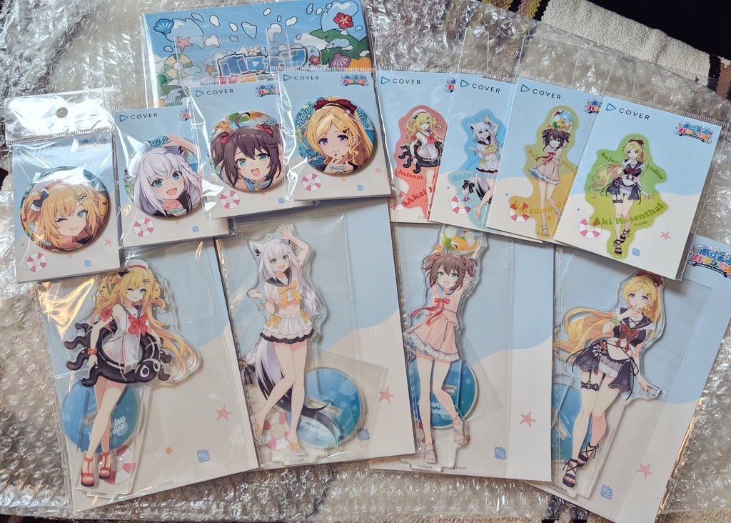 ホロナツグッズ1期生のサンプルを頂きました！ありがとうございます✨