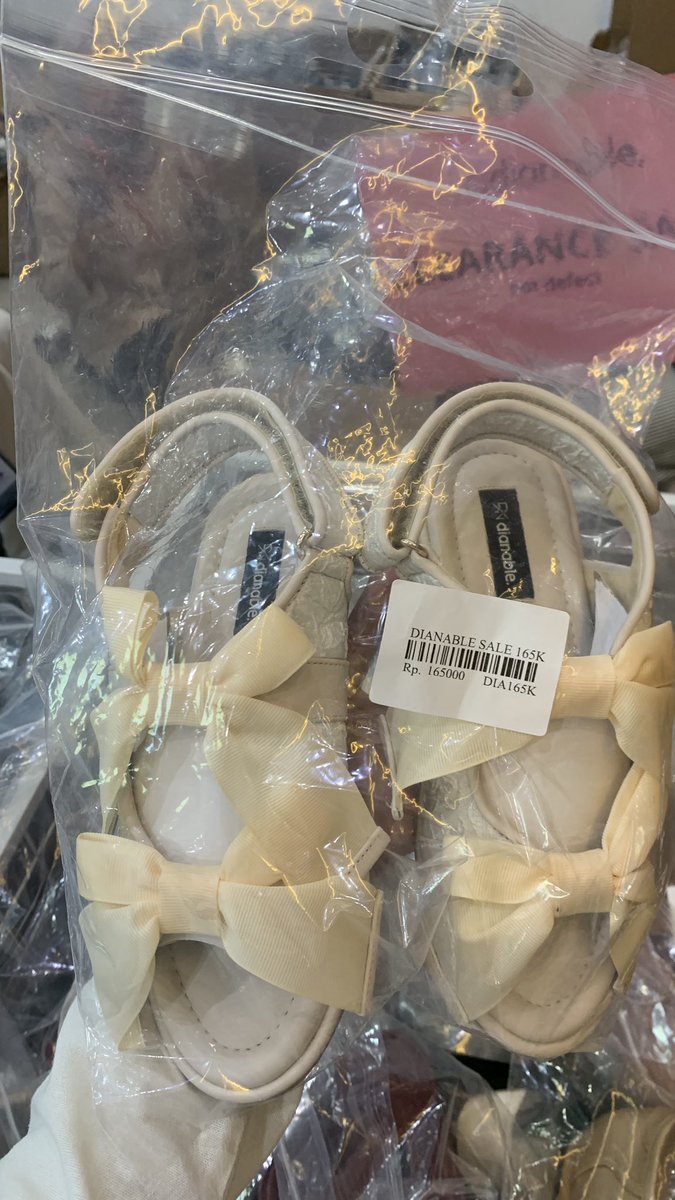 サルマ tweet media