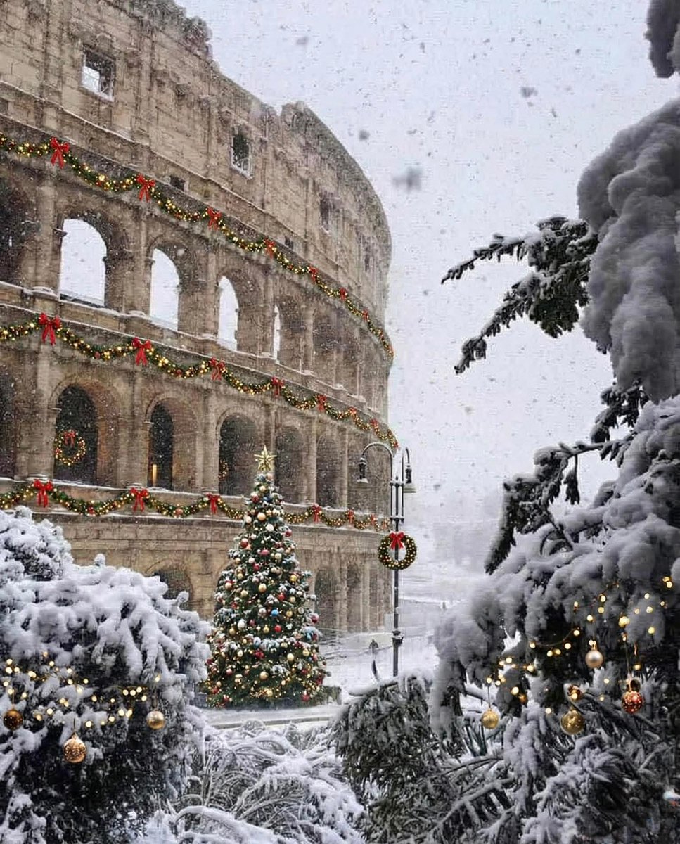 mozinity's tweet image. Merry Christmas from Rome
