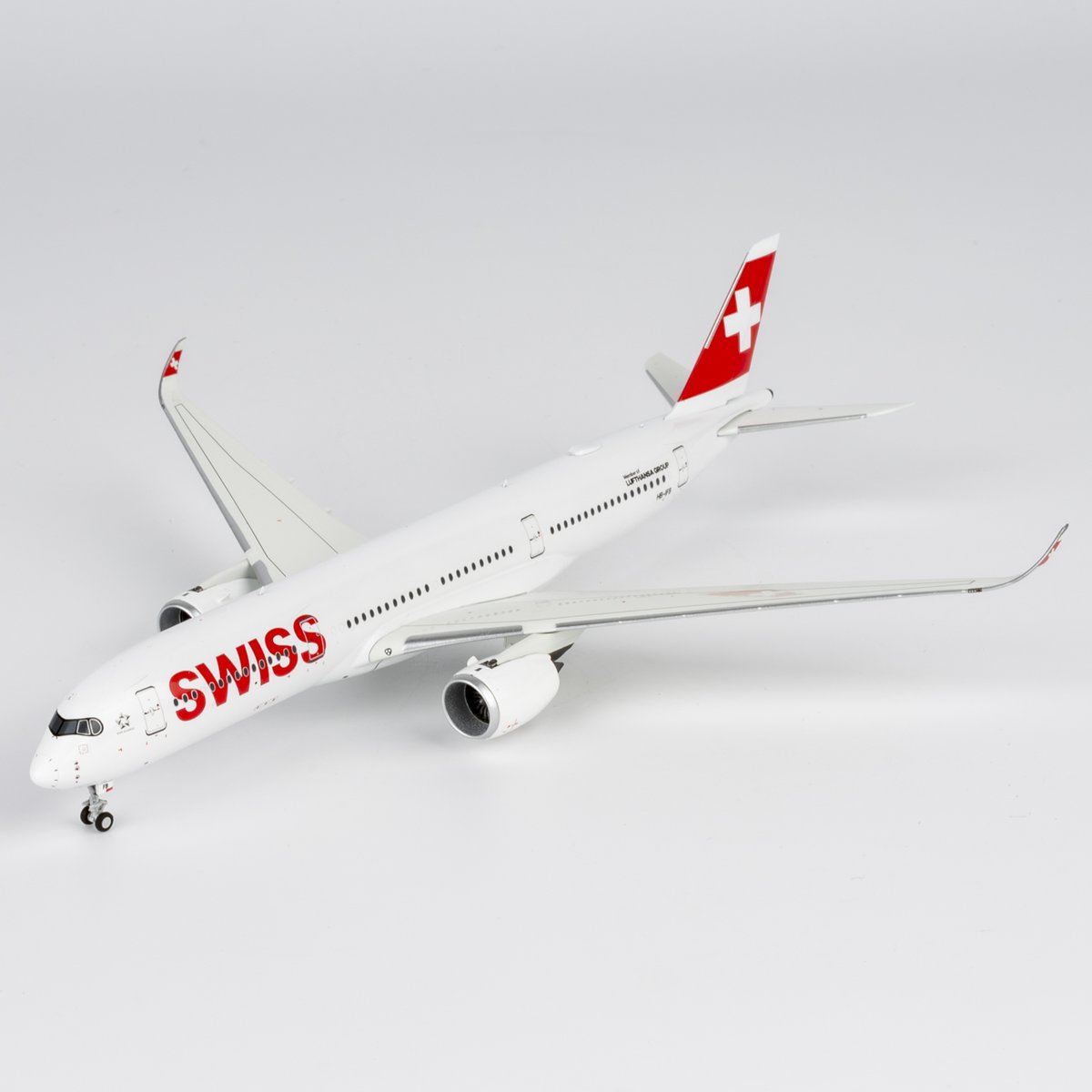 ModelAirliner's tweet photo. 本日のおすすめ
🔴即日発送可能🔴
1/400 A350-900 スイス国際航空 HB-IFB
👇👇👇👇👇👇👇👇👇
https://t.co/diRkuhBtz9

＃旅客機模型
＃飛行機模型専門店
＃飛行機模型
#NGmodels https://t.co/byS0igiYVN
