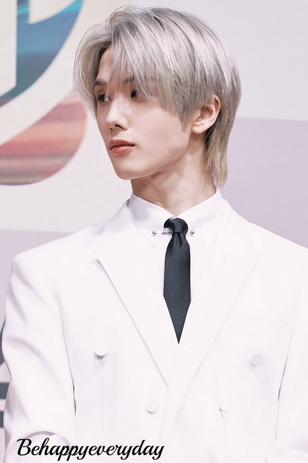 jisunqpawrk's tweet image. PRINCE JISUNG FOR RED CARPET TODAY!!!