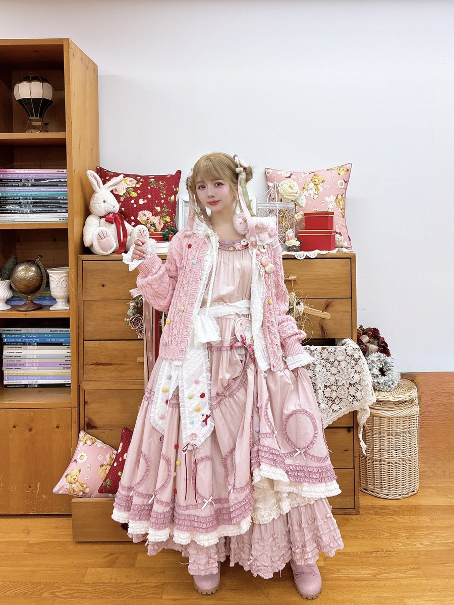 ピンクハウス 🍡幸見うさぎシリーズ🐇 ワンピース ¥74,800 スカート