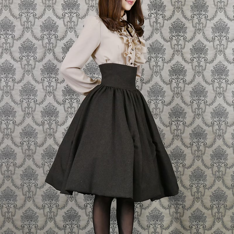 NOS_PROJECT's tweet image. 【pick up】二次元と運命が交差するスカート　ブラウン

ハイウエストのふわっと広がるバルーンスカート。上質な生地を贅沢にたっぷりと使用しました。こっくりと温もりを感じるブラウン。

nos-project.jp/view/item/0000…