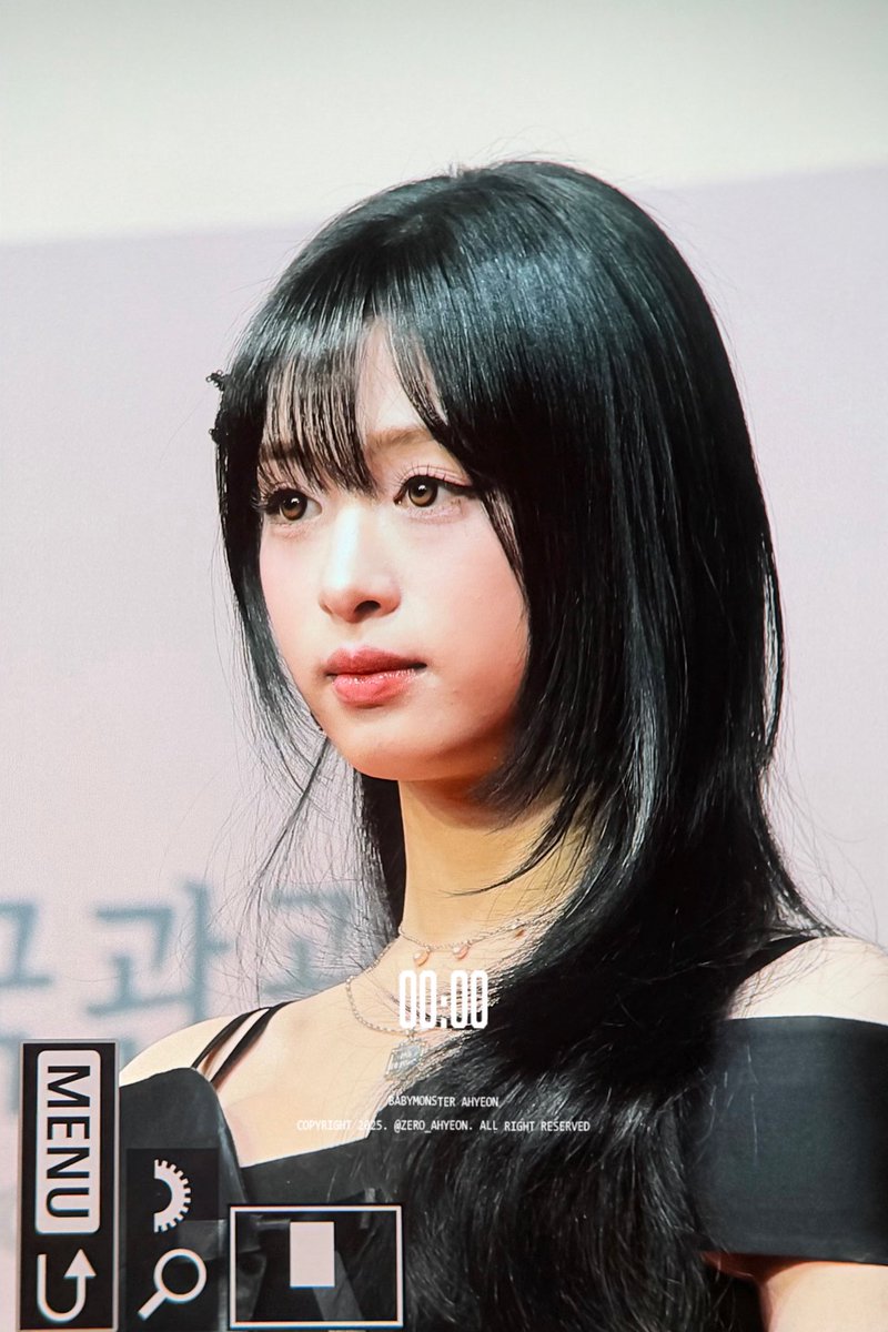 𝟎𝟎:𝟎𝟎 tweet media