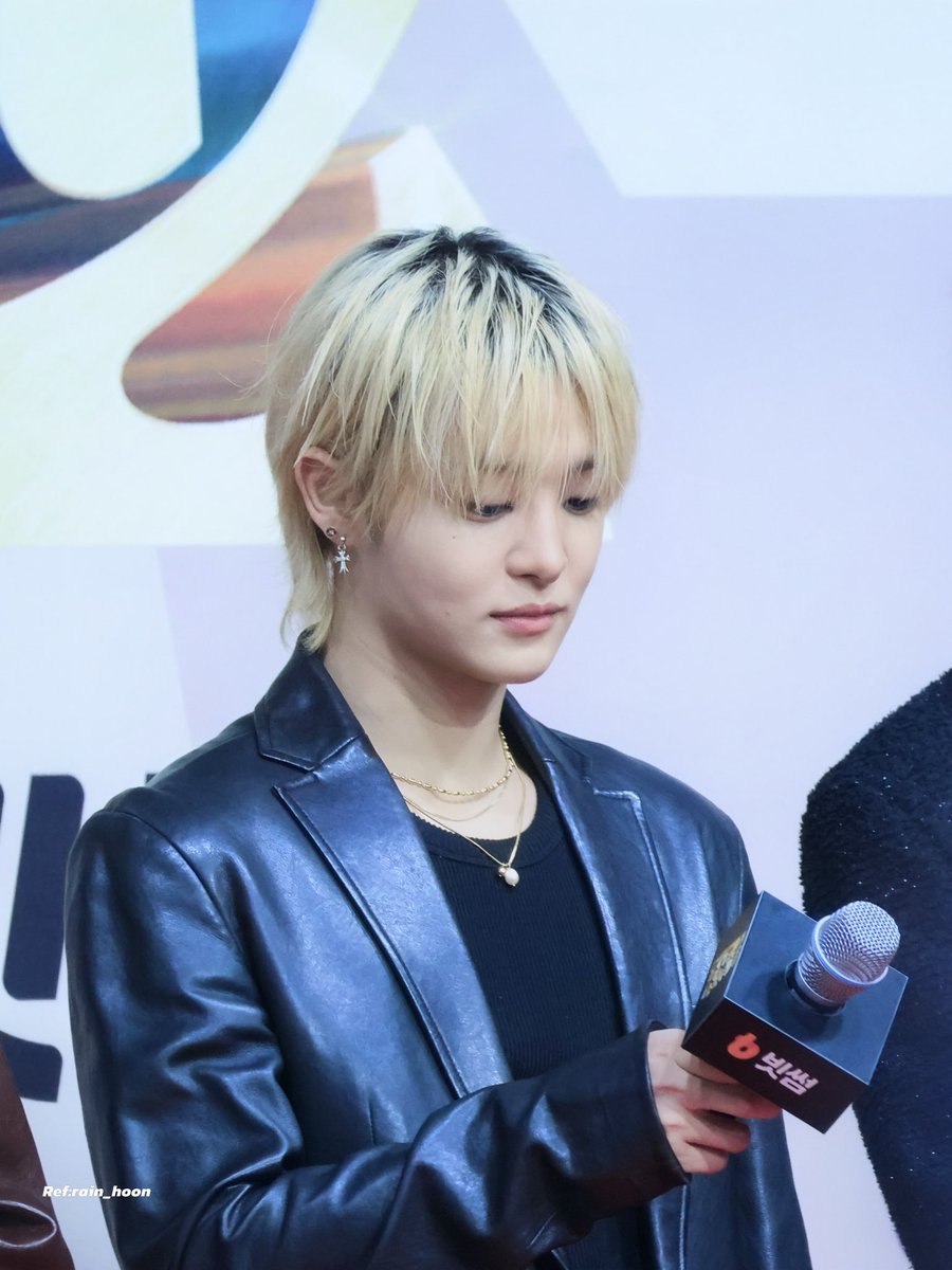 251225

#JIHOON #지훈 #ジフン 
#트레저 #TREASURE
