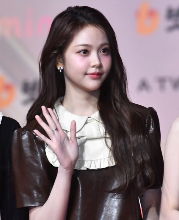 AboutMusicYT's tweet image. Carmen of Hearts2Hearts looks beautiful at the 2025 Gayo Daejeon.