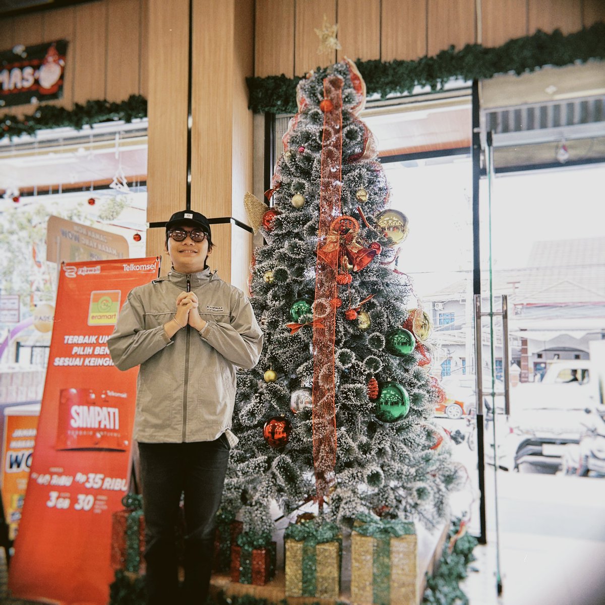 trianayasa's tweet photo. 🎄 https://t.co/M9o6YTFDk0