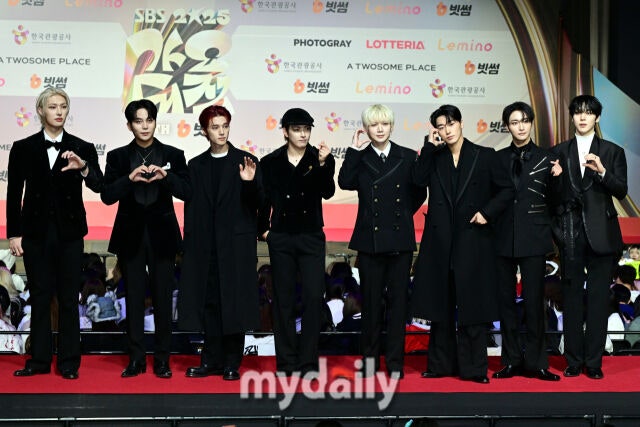 コンプ3枚 【サン】SBS人気歌謡&歌謡大典 POP-UP ATEEZ ラントレ