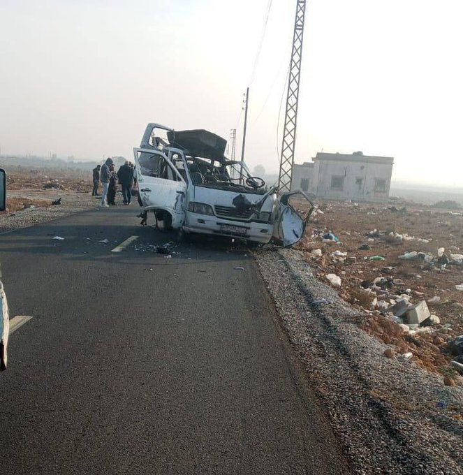 palinfoen's tweet photo. Israeli occupation warplanes struck a vehicle in the area of Hermel, in the Beqaa valley, eastern Lebanon.
#GazaGenocide
#Aqsaunderattack
#europe #Gaza #Palestine
#Israeliwarcrimes #غزة https://t.co/A3BXkHNy7k