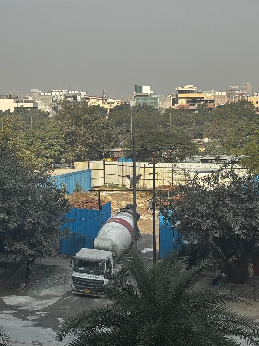 Central Noida 75 tweet media