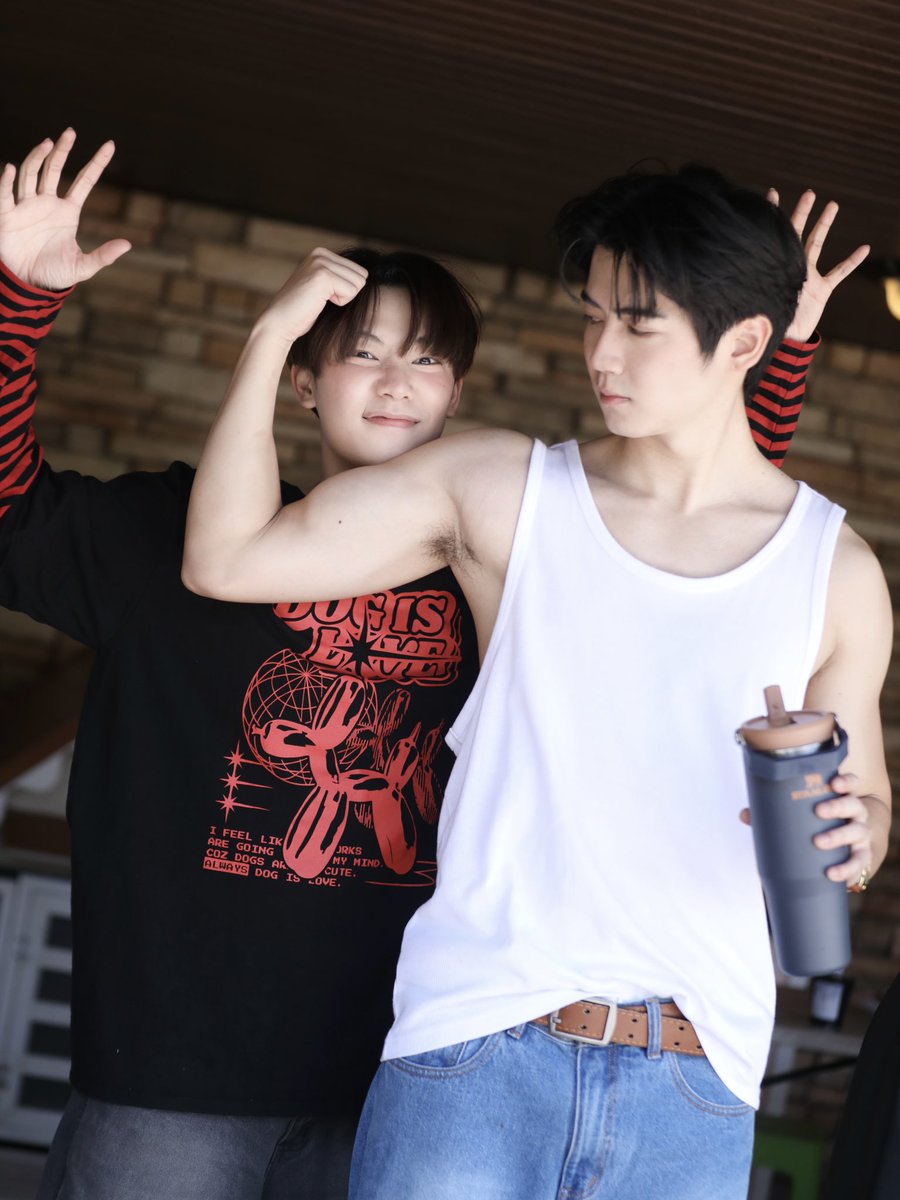 yourdeardaddyth's tweet image. เปิดกล้องวันแรกก็ขนาดนี้แล้ว วันอื่น ๆ จะขนาดไหน 🤭💓

#เรียกแด๊ดเปิดกล้อง
#เรียกแด๊ดสิธาร
#YourDearDaddytheSeries