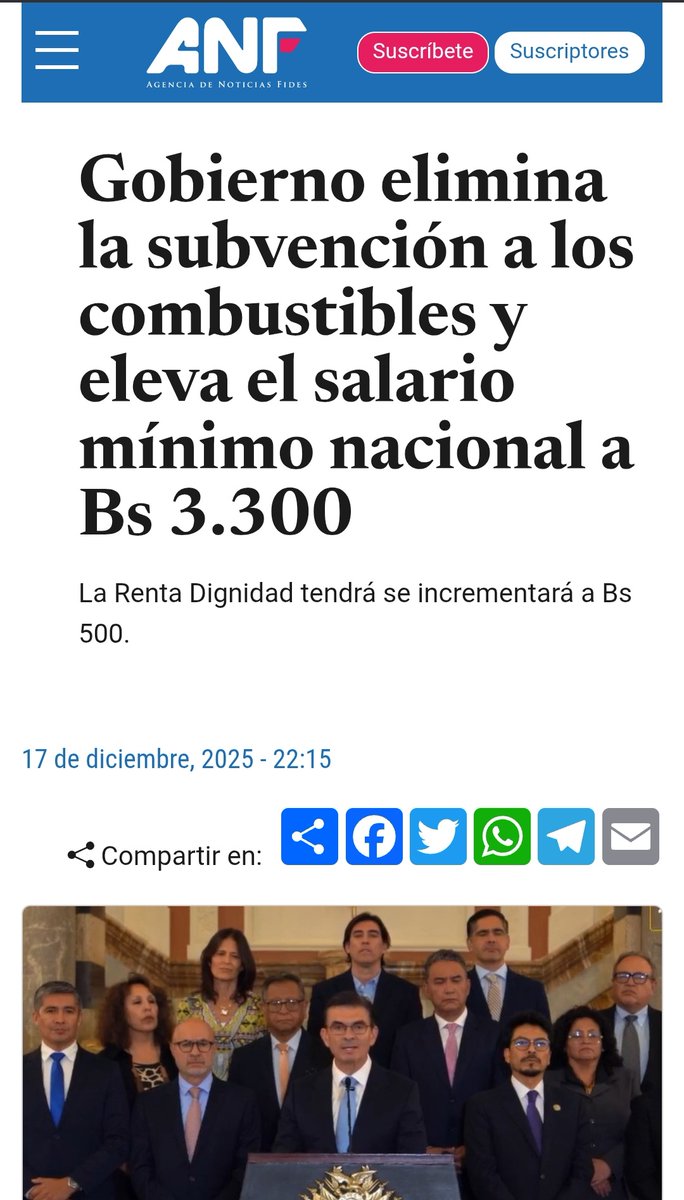 evoespueblo's tweet photo. La eliminación de la subvención a los combustibles por parte del gobierno de Rodrigo Paz Pereira es una decisión improvisada, nunca se hizo conocer el estudio comprometido que debía establecer las bases técnicas de un consenso social.

Sus medidas son una desproporción económica inaceptable entre los ingresos de la población y el incremento del precio de los combustibles. Mientras el salario mínimo creció alrededor del 20%, la gasolina registra un aumento del 86% y el diésel del 160%. Esta brecha rompe cualquier criterio de equilibrio y golpea con mayor fuerza a las familias trabajadoras.

Bolivia necesita decisiones responsables que protejan el bolsillo de las mayorías, fortalezcan la planificación estatal y garanticen estabilidad económica. Sin estudios, sin consenso y sin medidas de protección frente a la volatilidad internacional, el levantamiento de la subvención se convierte en un castigo social y no en una solución estructural.

Mientras a los ricos se les libera de impuestos, a los pobres se les carga en sus espaldas un desproporcionado incremento en los combustibles, que derivará con seguridad en el aumento de precios a todo nivel. El gobierno de Rodrigo Paz acaba de entregar al pueblo boliviano, el peor regalo de Navidad.