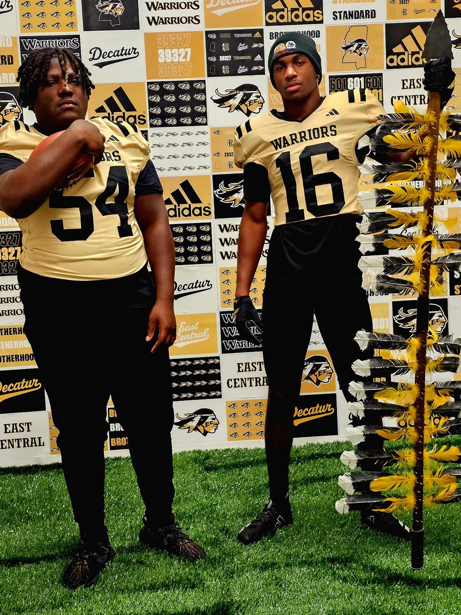 BossColenberg's tweet image. I’d like to thank @Coach_Webster2  and @CoachFosselman for the Official Visit!
#FearTheSpear

@RollDatWave @CoachWood_HCC @7CoachK901 @COACH_BWAY @QBHitList @QBUniverseQBU @Coachstrib @JP_Priester @PShegog7_ @Kholen_Speed @SouthPanolaFB @quarterbackmag @Quarterback_Lab…