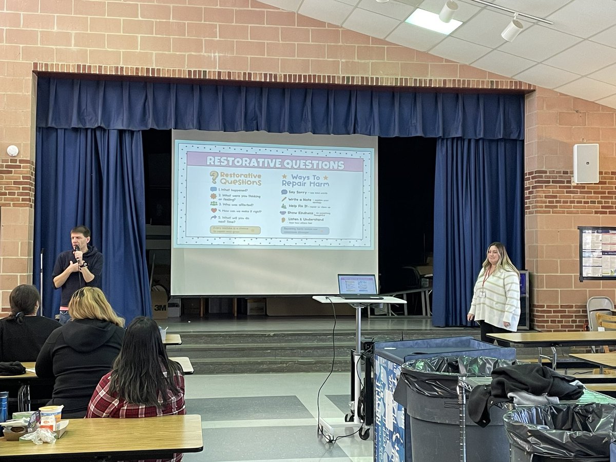 GloriaJCSL's tweet photo. Yesterday our families learned about ways to support our @HHESHUSKIES with #bullying and #restorativepractices during our parent meeting. @CSconnect_MCPS https://t.co/sBgsGfTyev