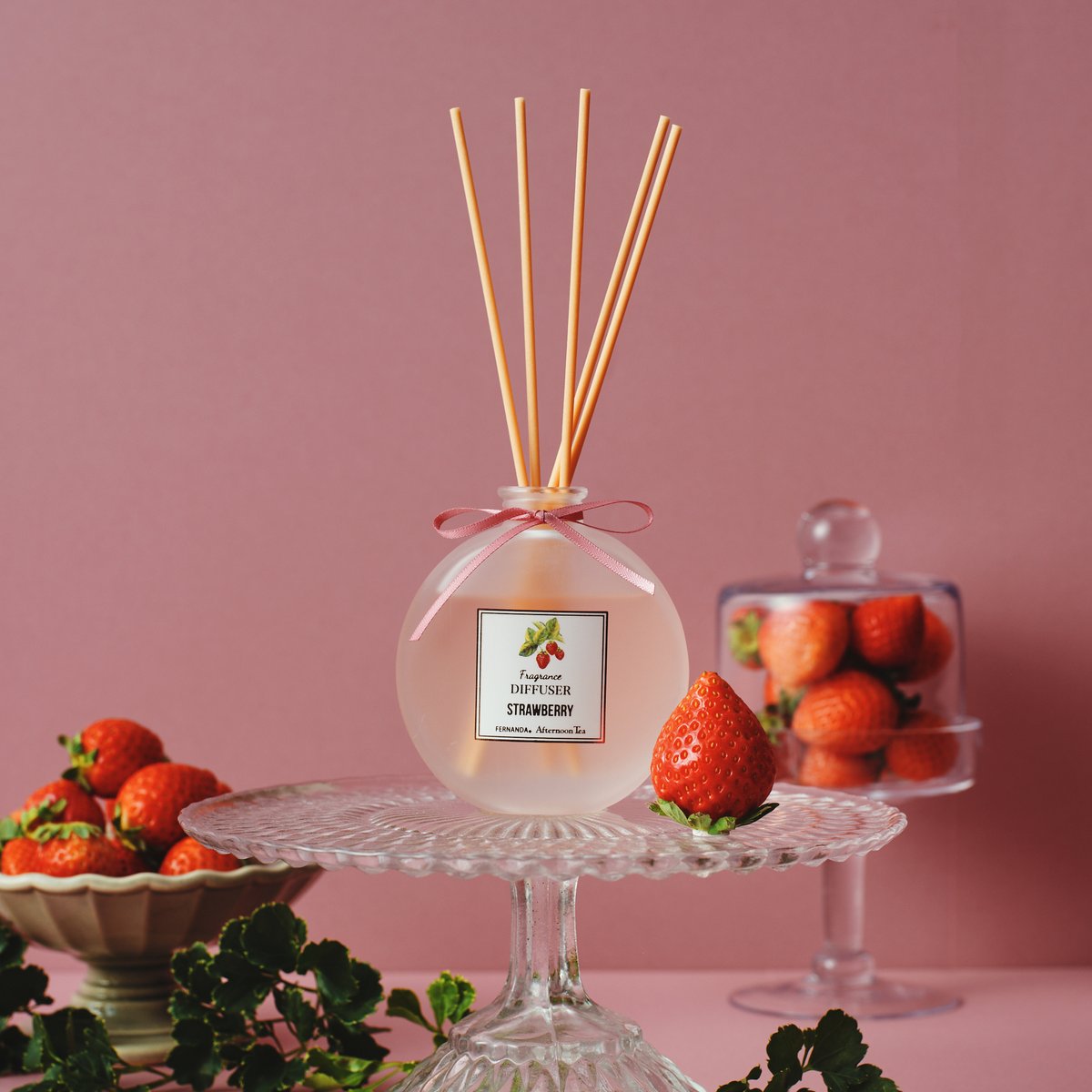 🍓🤍🍓🤍🍓🤍🍓🤍🍓🤍🍓🤍🍓🤍 お部屋にフレッシュで甘酸っぱい