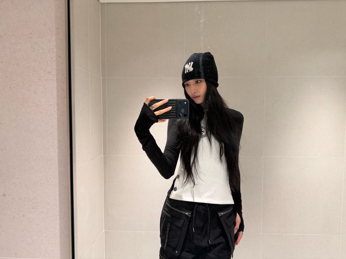 Post by 류짱 on X: 横顔かわえええ