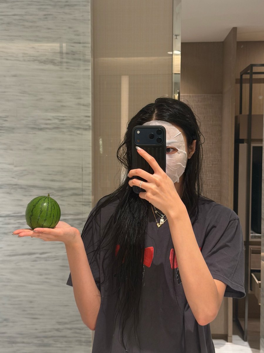 Post by 류짱 on X: 横顔かわえええ