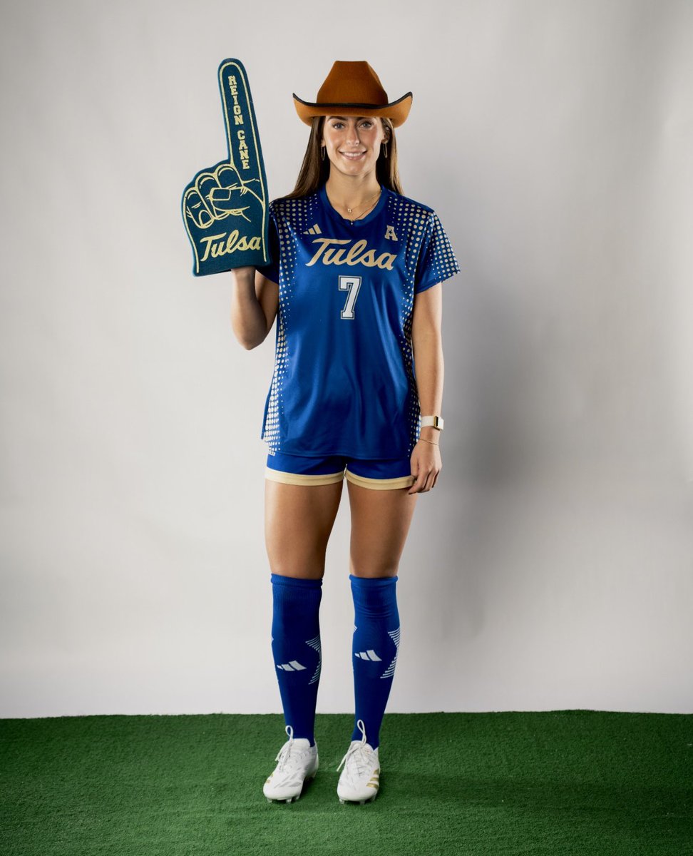 madssoccer's tweet photo. All glory to God,His plans are always greater than mine!!

Super excited to announce my commitment to Tulsa!! Beyond grateful for the support from my family,friends and coaches, Thank you @_Chloe_Marquez for pushing me to be the best person & player I can possibly be!! Let’s get to work @DanwillTU !! #ReignCane @TulsaWSoccer @ImYouthSoccer @ImCollegeSoccer @Soccer2College @TheSoccerWire @SSN_NCAASoccer @TopDrawerSoccer