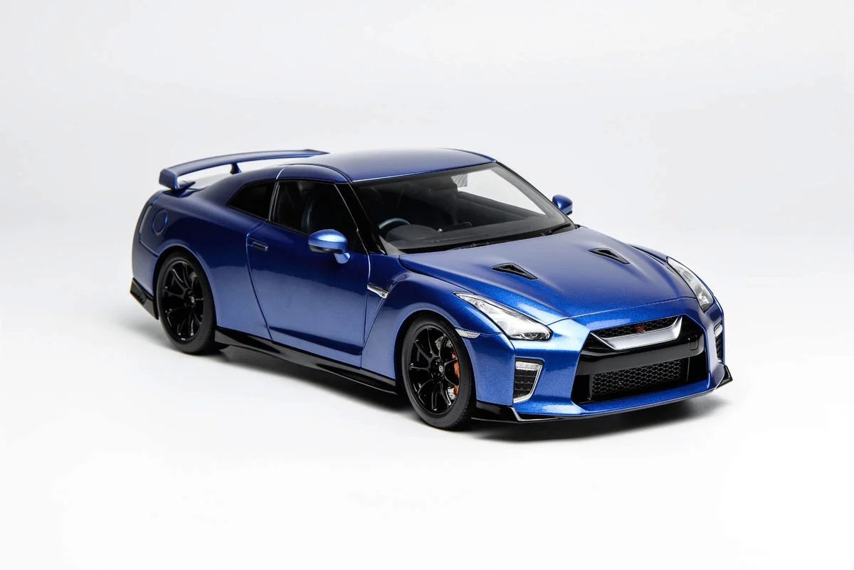 hobbysearch_mc's tweet image. 【ミニカー予約開始】MOTORHELIX(モーターへリックス)
1/18 Nissan GT-R(R35) Track Edition Engineered By NISMO 2020 
Wangan Blue → 1999.co.jp/11305341
Ultimate Metal Silver → 1999.co.jp/11305342
Brilliant White Pearl → 1999.co.jp/11305343
開閉ギミック付き！
#R35 #GTR