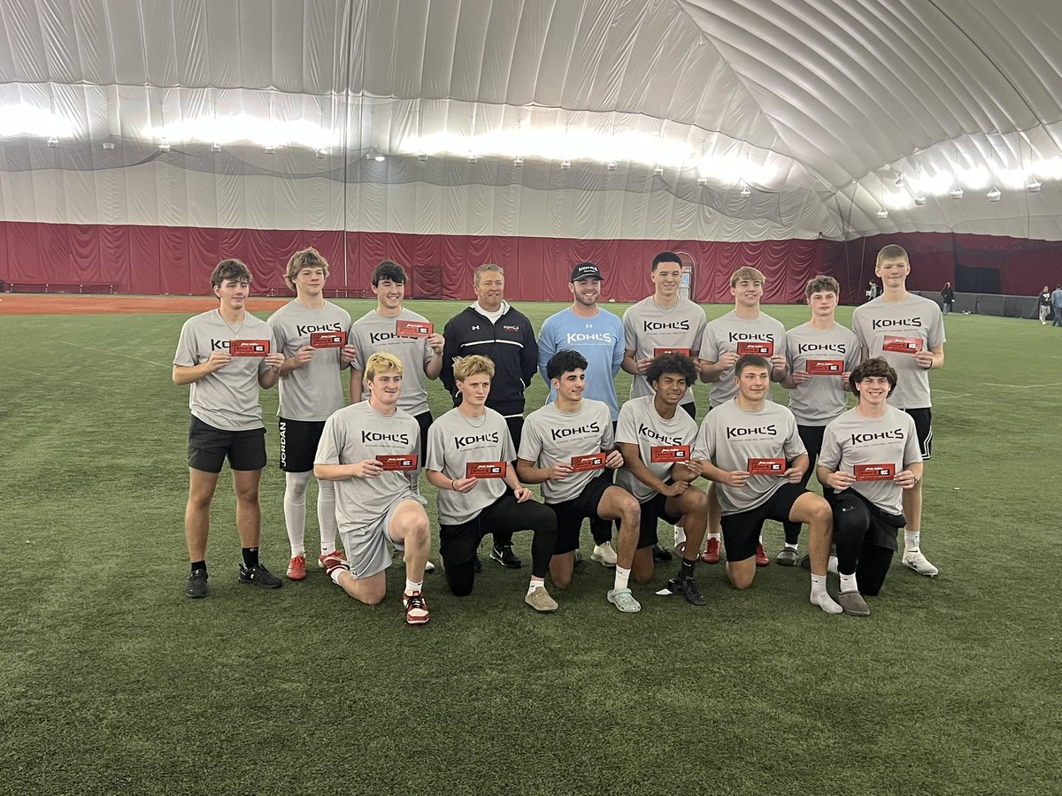 lemke_sean20027's tweet photo. I had a great time at the Kohls Midwest winter showcase. I finished 2nd overall in charting and 1st in the class of 2027. Also I am extremely grateful and excited to receive an invite to the Underclassman Challenge. 
@KohlsSnapping @KohlsHighlights @Coach_Casper https://t.co/n8tSK8DXCH