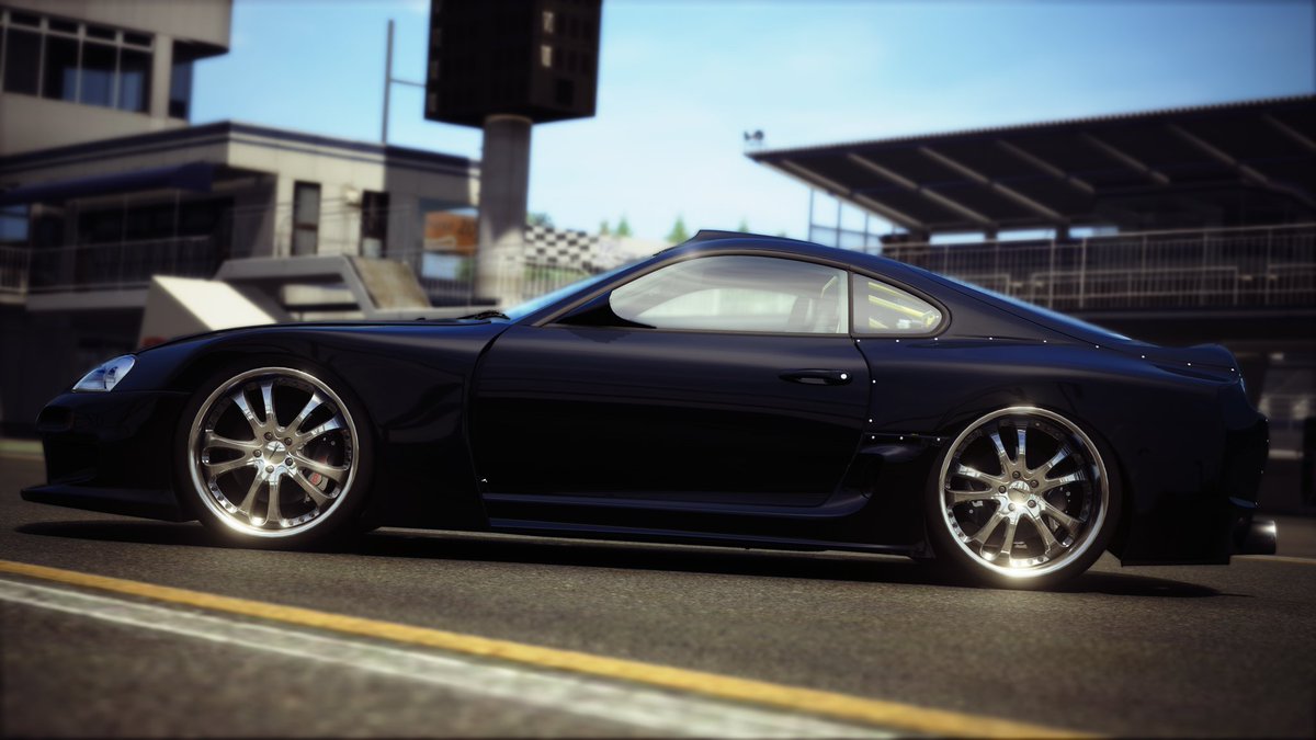 limpstar75's tweet photo. tuckin 21s on a wide Supra
#supra #bigrims #spocom #tuner https://t.co/iCSuRcxT6a