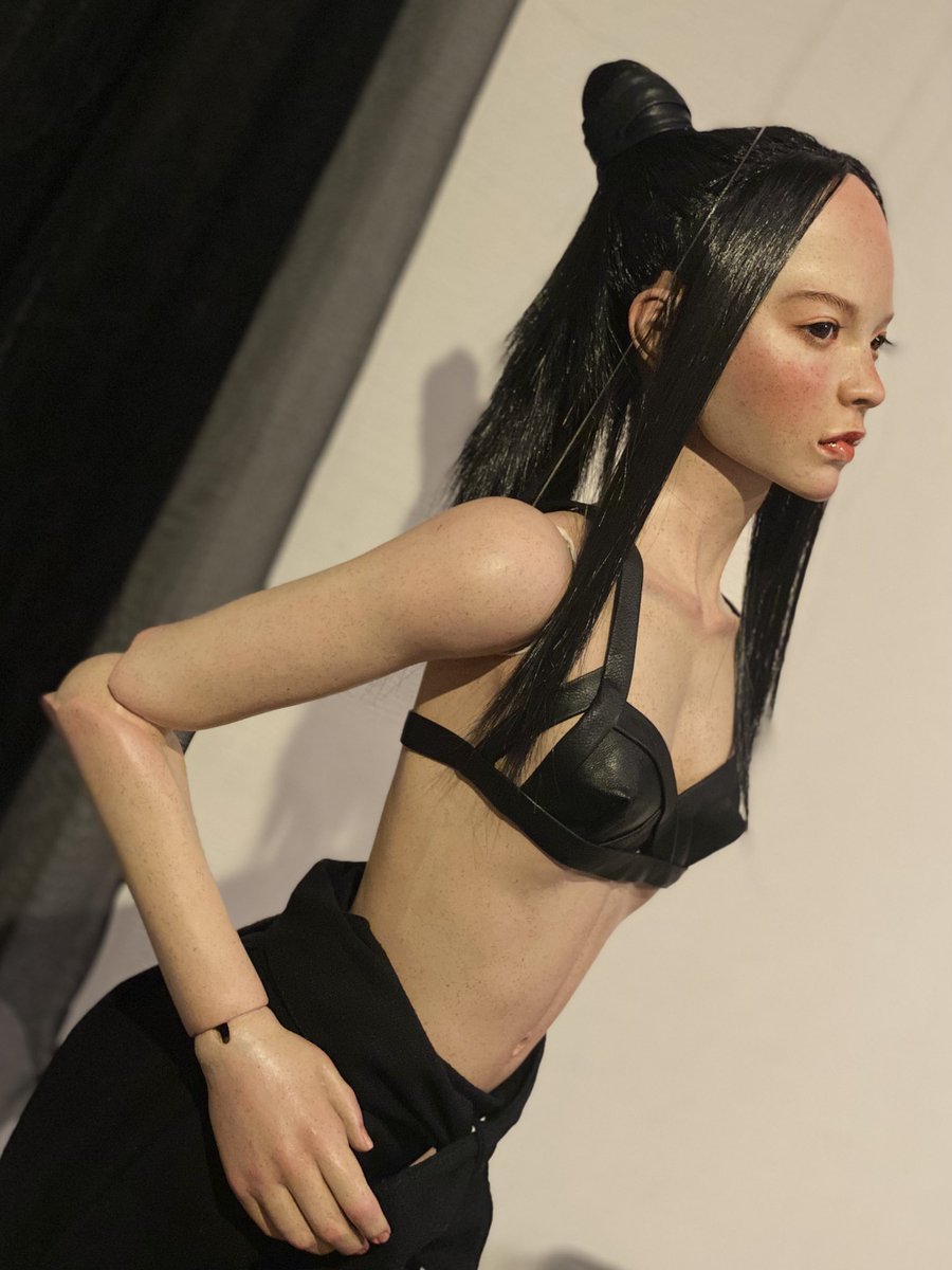 いつもクリエイティブ魂が炸裂している元気印En＊さんの作品。

そのパワーで毎回背中を押して頂いている感じが好き。嗚呼〜眼福なり〜。

#横浜みなとみらいギャラリー
#Myクリエイティブドール展
<a href="/originaldollen/">En ＊</a>