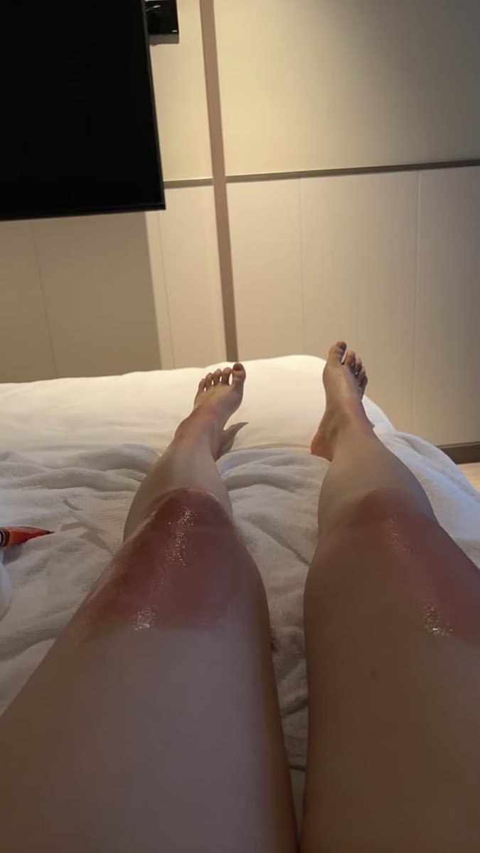 amg0098's tweet photo. （桃園區）茵の小🐶日記 part 02

剛剛被主人玩到尿失禁
腳腳還不停的狂抖
主人說小狗被玩到尿失禁的樣子
（很可愛又很騷

主人說小狗怎麼樣子都很喜歡
主人前面叫小狗不准高潮..
結果不小心高潮..還尿失禁..🥺

📸bmc0121 https://t.co/VzSSzS7mVw
