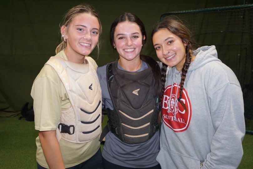 KendallBucher's tweet image. Had another great lesson with @DIACatching last night! I reached my goal of 68mph overhand, and was able to see an old teammate! Looking forward to reaching new goals through 2026! 

@RacersSoftball