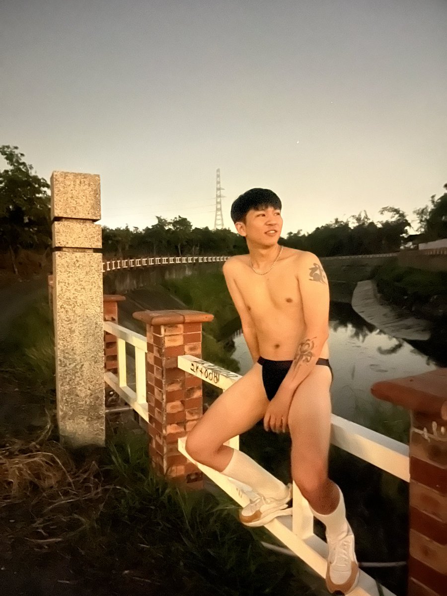 台式薯條🍟 tweet media