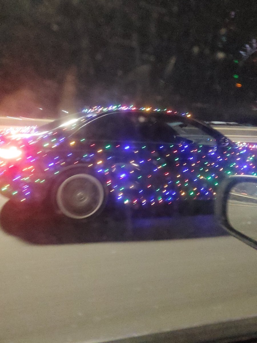 TheRealSknyChkn's tweet photo. Tell me your in the Christmas spirit without telling me.... https://t.co/t8GpoMAXXe