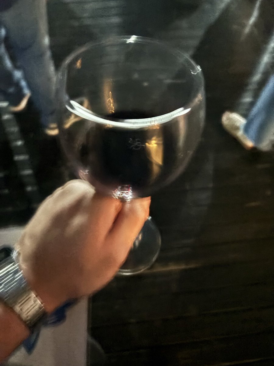 mazzu__'s tweet photo. Seguimos. Me gané unos vinos en el sorteo.

Día 18/31 #DailyDrinkingDecember https://t.co/ekyTr99xUo