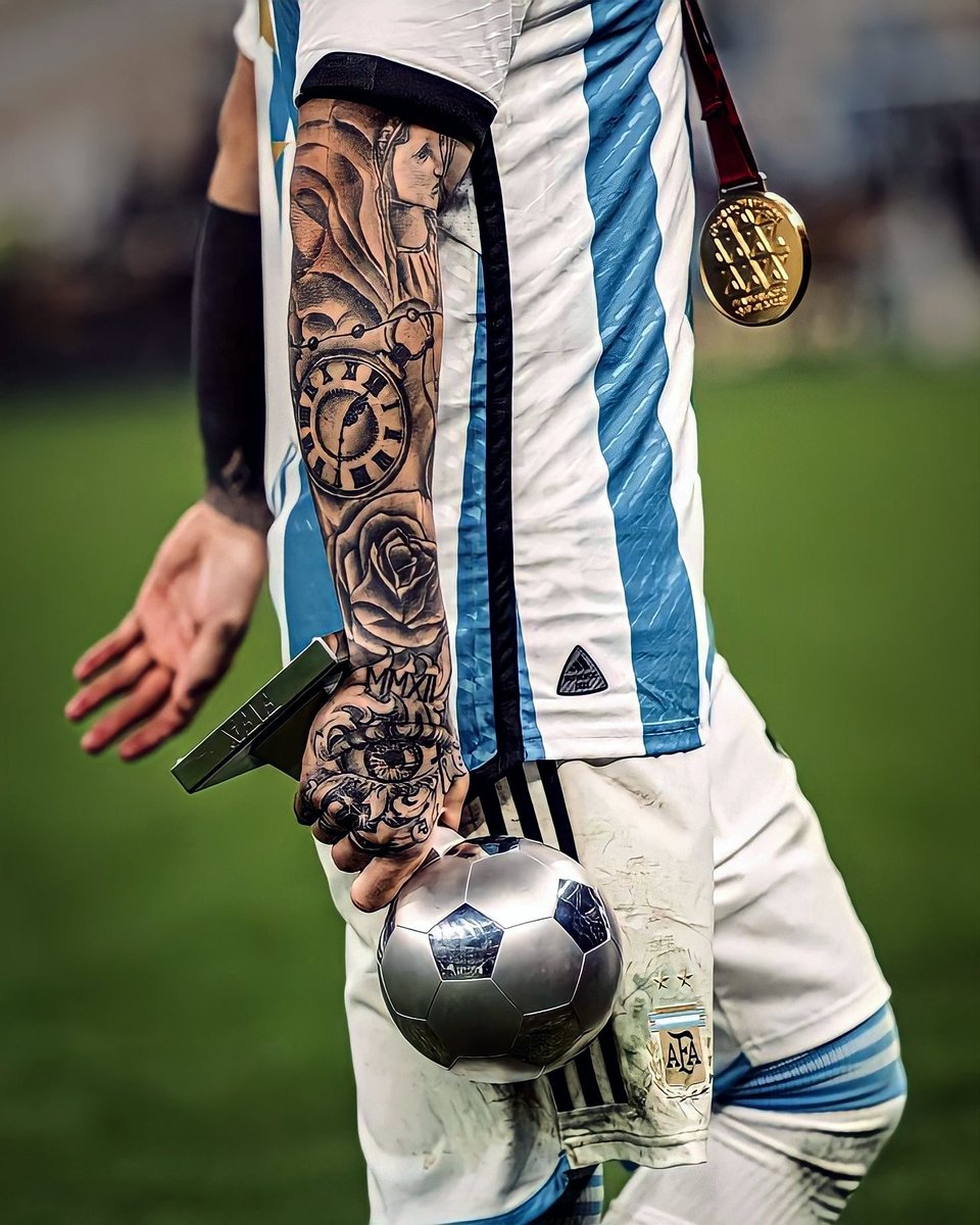 facupietro's tweet photo. Yo creo que, desde mi humilde opinión, esta es la foto con más aura en la historia del deporte mundial https://t.co/QPxab2KDII