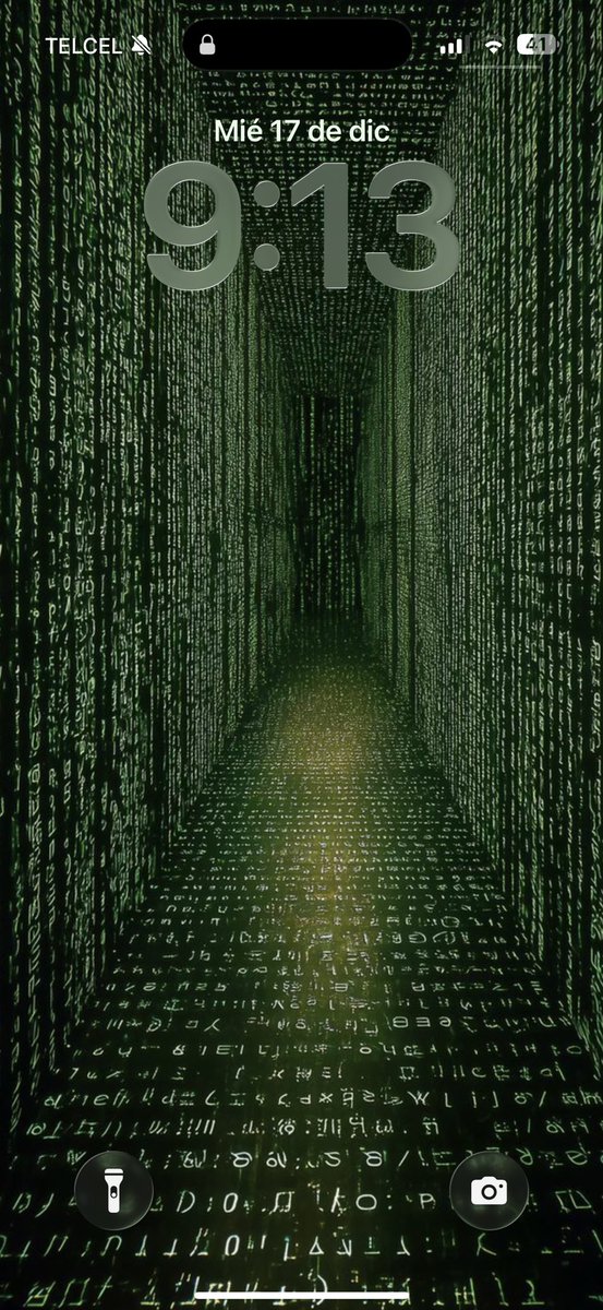 zeux0r's tweet photo. Que mamalón se ve mi wallpaper 😎 #iOS26Wallpaper https://t.co/XBZGAxZdqi