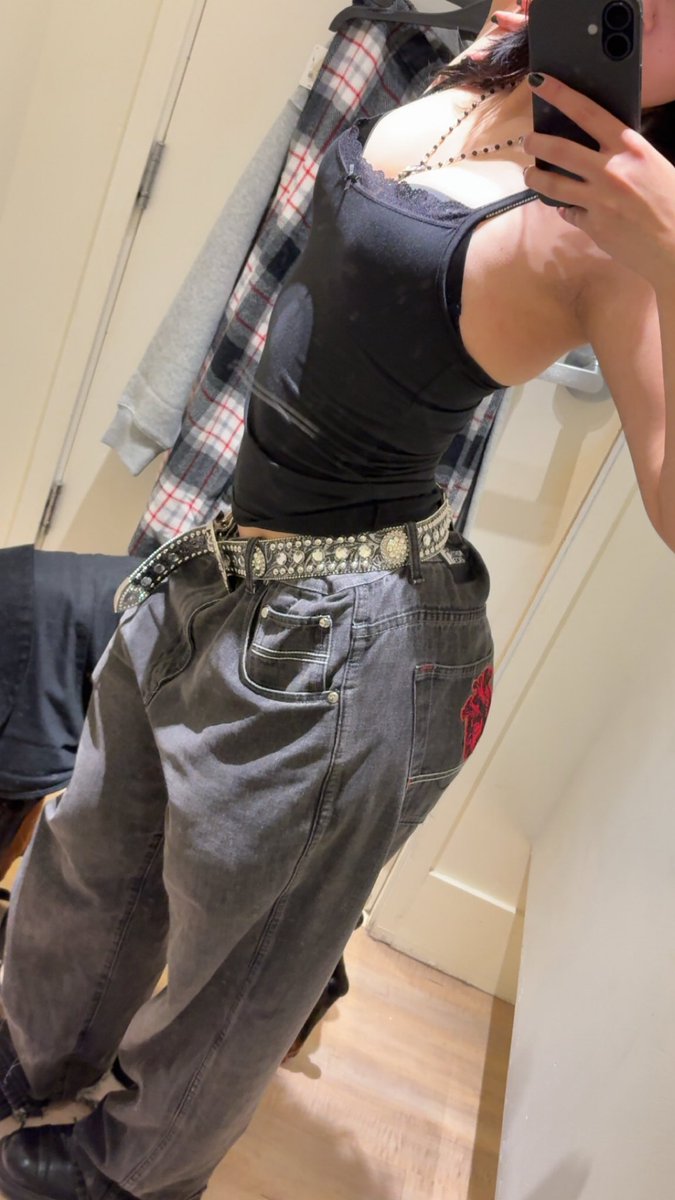 Kato_496's tweet photo. Pay for my Christmas list, you know that wallets too full <3 https://t.co/aDf48ln2e4