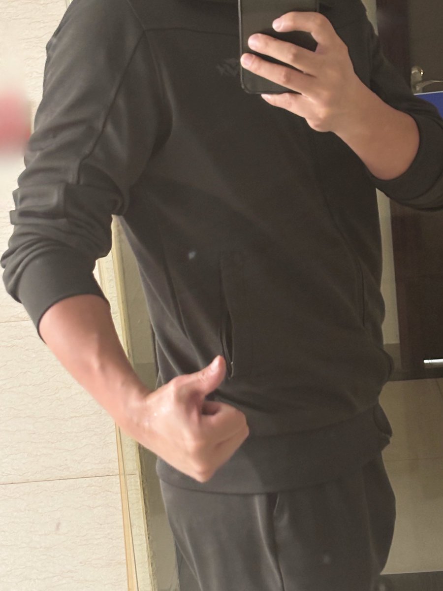 黑皮大人 tweet media