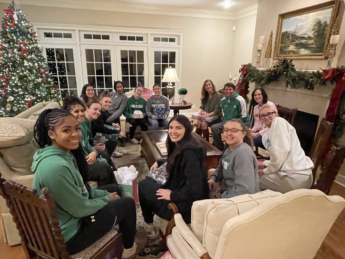 David Midlick tweet media