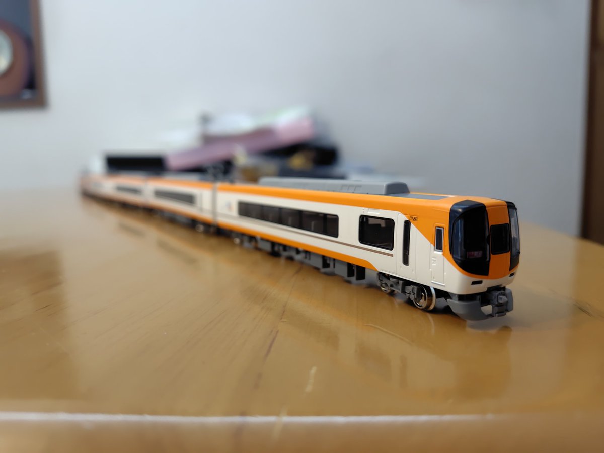 ASpecialrapid's tweet photo. ビスタEXとACEの併結作ってみました〜ちなみに、新旧塗装が入り乱れてるのも実はこだわりです https://t.co/DE5hnvM1lZ