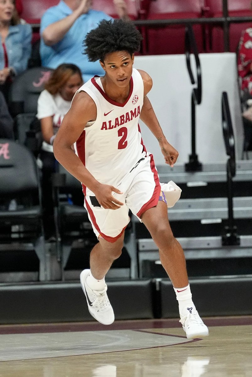 Aden Holloway tonight 💣
24 Points off bench
4 Rebounds
3 Assists
8/14 FGM | 4/9 3PM
28 Minutes
Bench sniper flipped the game
#CollegeBasketball #RollTide