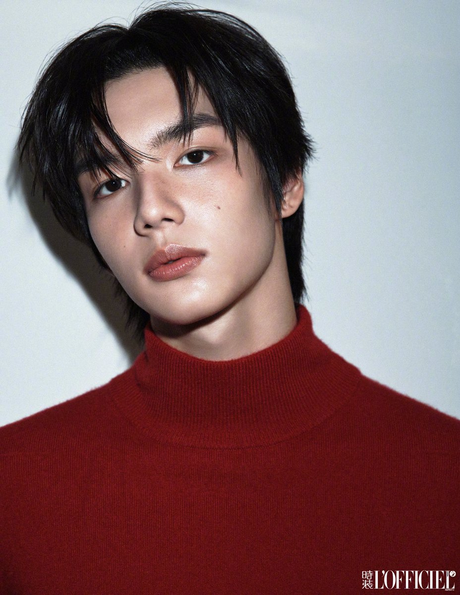 melodic_jun's tweet photo. hamin said “the friend i became close with the fastest is hyunjun. he was also the first friend i met on my first day at the company. i’m quite shy around strangers, but hyunjun approached me first and said, 'the sky is so pretty, come lie down next to me.' and just like that he became my first same age friend."

MINIJUNNIE IS SO CUTEEE 😭😭😭 wdym hyunjun is hamin’s first friend at sm 😭😭😭😭😭😭