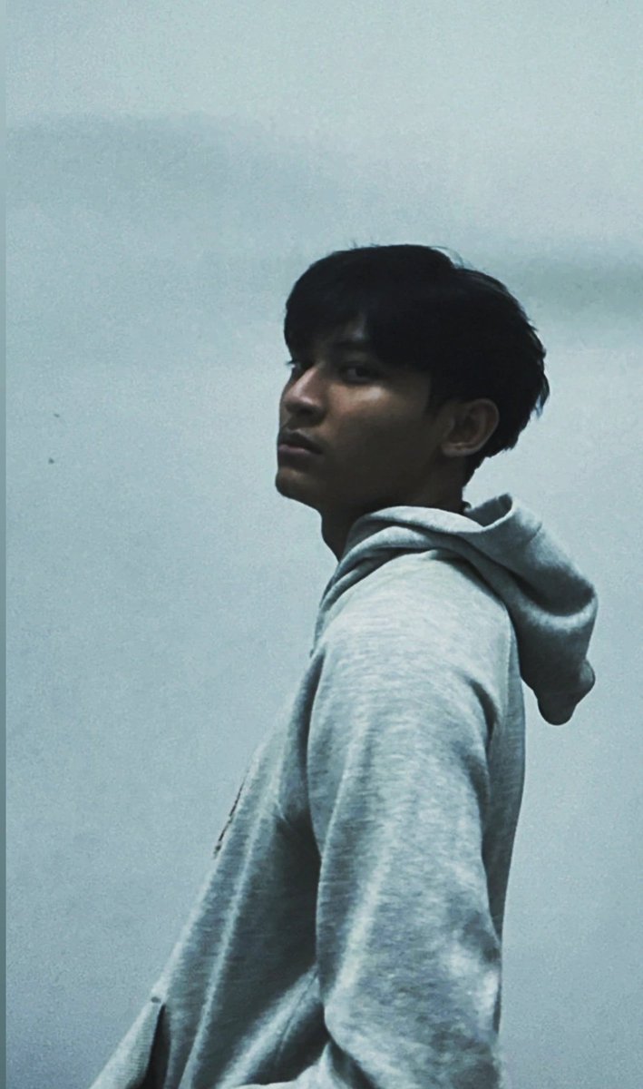 asvrith's tweet image. .