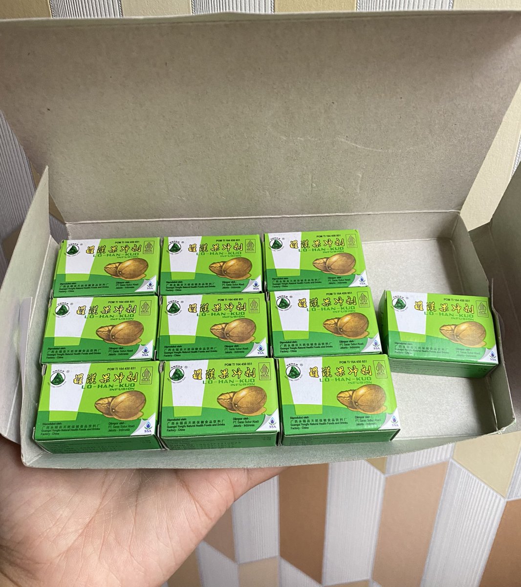 anjanialam's tweet image. me and degirol &amp;amp; lo han kuo against the world